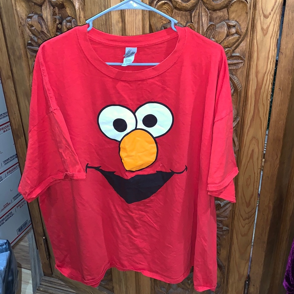 EUC Gildan red cotton t shirt Elmo 3XL